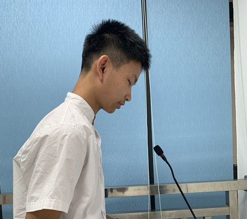 高一11黄昊